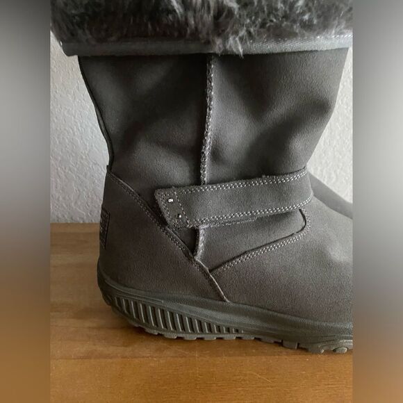 Skechers Women Grey Shape Ups Boots Faux Fur lined Size 9 Cold Weather Fall - Picture 6 of 10